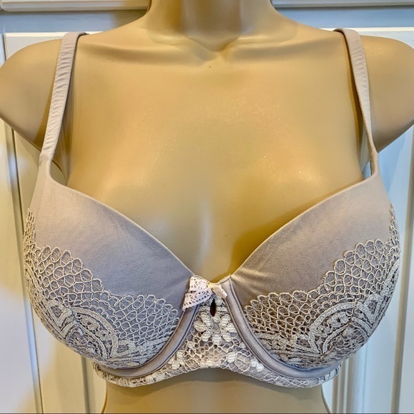 Victoria’s Secret Gray Lined Demi‎ Bra 32DDD - Picture 1 of 8
